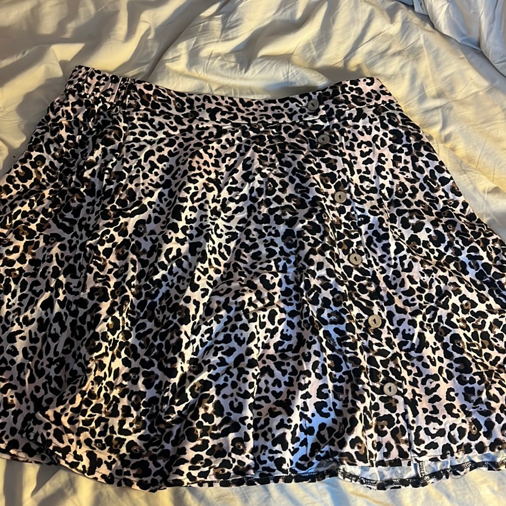 NWT Maurice’s Leopard Skirt-L